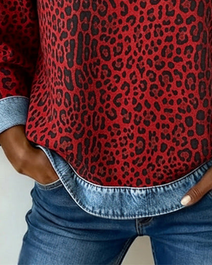 Zéphirine | Sweatshirt Imprimé Léopard en Patchwork Denim